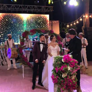 Sn. Muhittin Böcek Feridun ve Kübra çiftinin nikahlarını kıydı Sn. Muhittin Böcek Feridun ve Kübra çiftinin nikahlarını kıydı